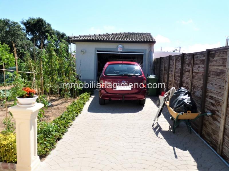 Foto e40dd788-fa95-48d7-abb6-99f14c3a9650. House with parking in Lloret Blau - La Creu de Lloret Lloret de Mar