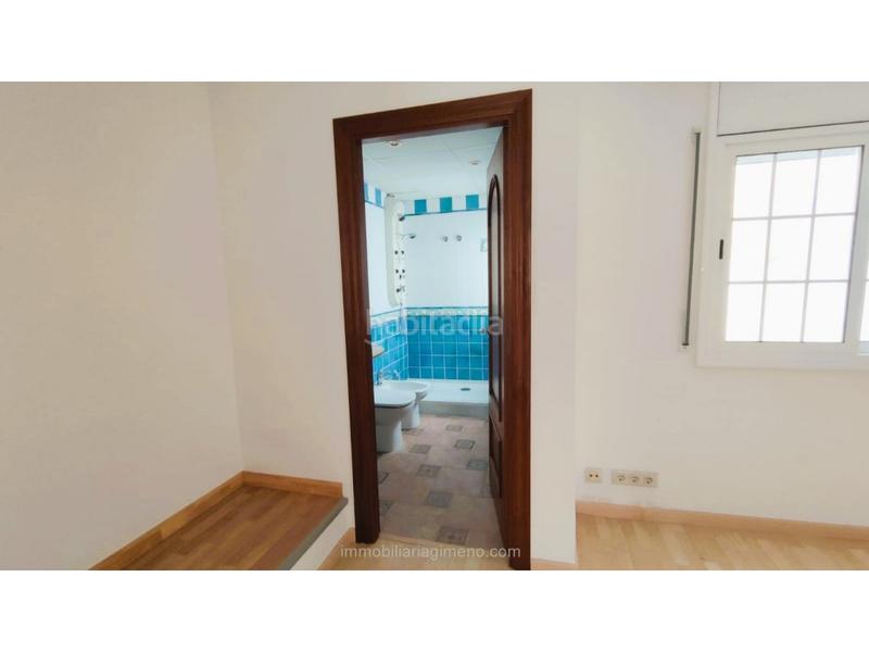 Foto 5c328168-5ab3-486b-a74e-b50ce842a073. Dúplex atico duplex centrico al lado de la playa en Lloret de Mar