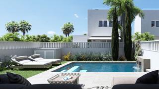 Xalet  Avenida reina sofia. Chalet independientes con piscina privada