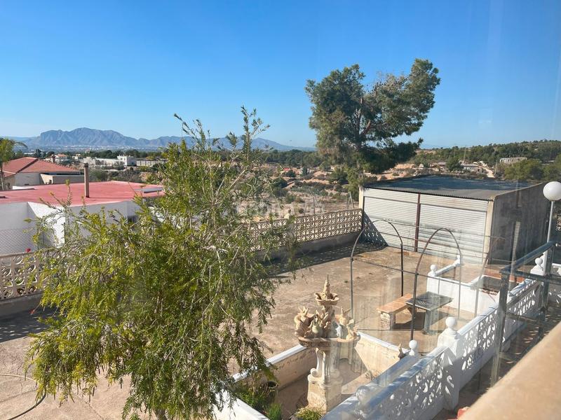 Foto 2613dd85-00ea-4ba9-abd7-e834b3d5b35a. Casa in Crevillente