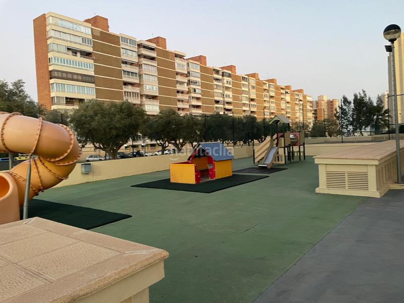 Foto d0d047fe-3403-4e55-afb0-03b89504fe49. Piso en Playa Muchavista Campello (el)