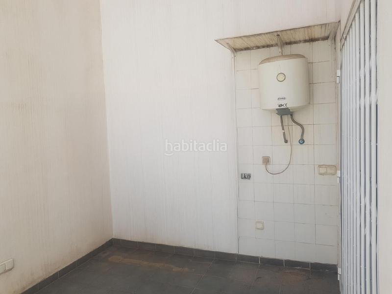 Foto 7db7dd46-1a98-4c2e-97f6-d93189bd2f8c. Piso en Carolinas Bajas Alicante