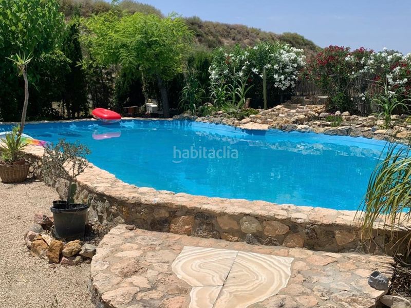 Foto 6720089b-6ac2-485c-8bd8-920d5fb82c36. Xalet amb calefacció aparcament piscina a Novelda