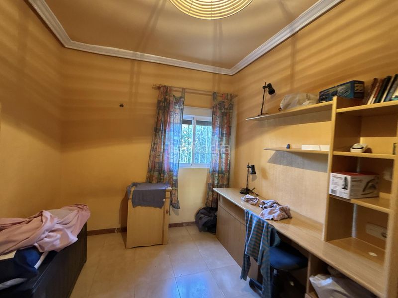 Foto d1c03971-241b-4f74-8513-e2e1607ed00b. Xalet amb calefacció aparcament piscina a Novelda