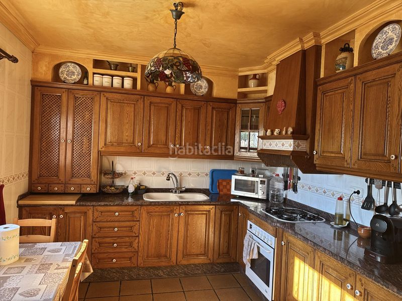 Foto d578146e-b1ad-4925-bebd-20c276436b0b. Xalet amb calefacció aparcament piscina a Novelda