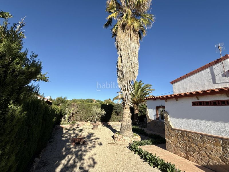 Foto fcbaac54-1c5e-463a-92fd-5a7d6da97874. Xalet amb calefacció aparcament piscina a Novelda