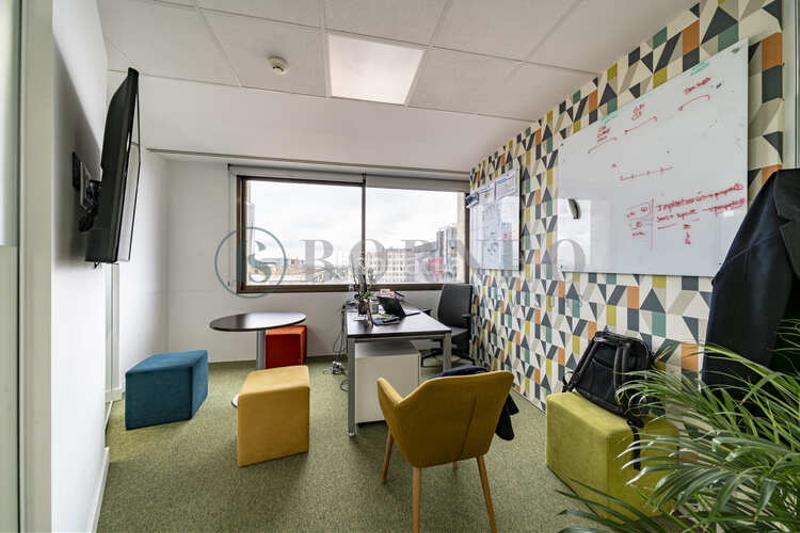 Foto 737b4f6a-342a-475b-a412-2ebfcc5f59cd. Affitto ufficio in Castilla Madrid