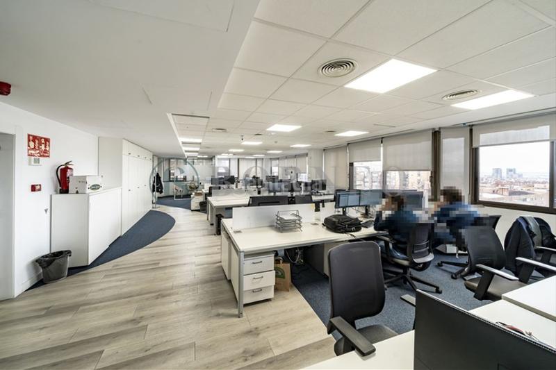 Foto ae35e055-a1e3-4a57-827f-097d4ea9e1c7. Location bureau dans Castilla Madrid