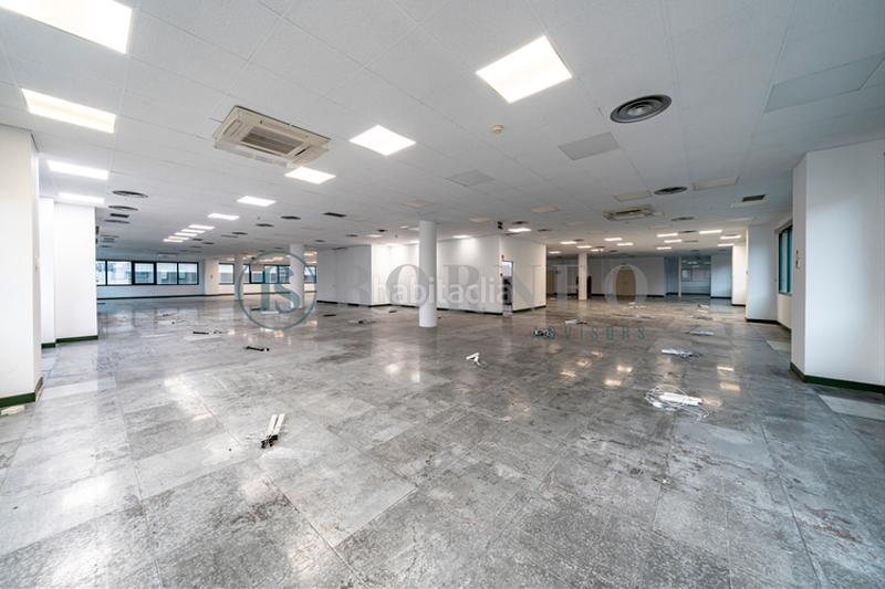 Foto 8ca19618-c030-4316-9a0e-3dfe9b82d1bf. Rent office space in Virgen del Cortijo-Manoteras Madrid