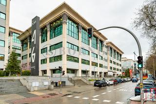 Rent Office space in Virgen del Cortijo-Manoteras. De manoteras , 46 módulo d