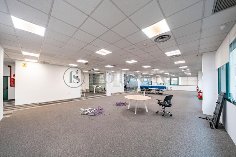 Foto 08a85e11-8ea3-4ce3-b959-d1a48aa8638c. Rent office space in Virgen del Cortijo-Manoteras Madrid