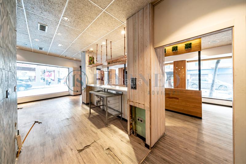 Foto 297f6df9-f2ff-4cf4-9e7d-0e89c1a746bd. Locale commerciale in Bellas Vistas Madrid