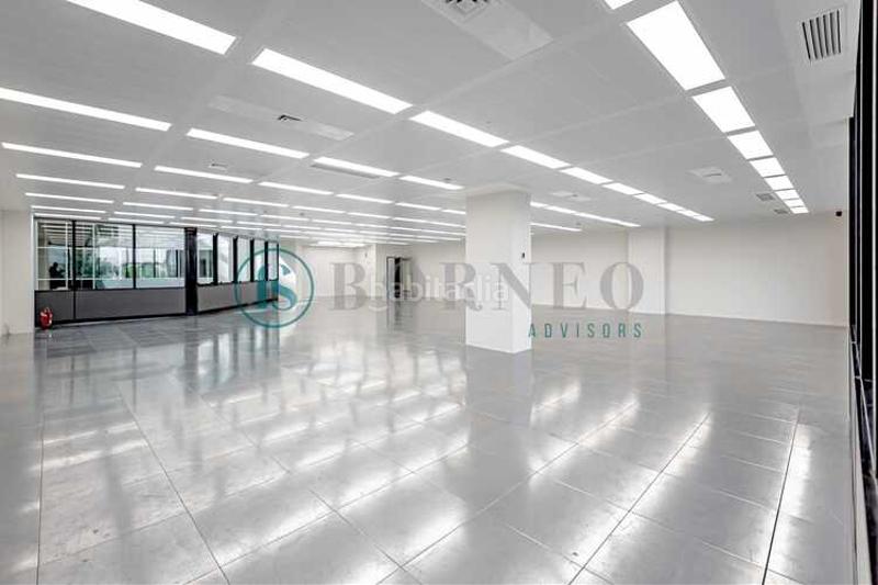 Foto bcedb9c0-71a4-46c3-9f5c-4677a7cedb0e. Location bureau dans Corralejos-Campo de las Naciones Madrid