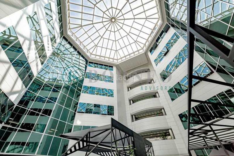 Foto 47b73ced-fbb3-4548-ba18-7302e2f12a72. Miete büro in Corralejos-Campo de las Naciones Madrid