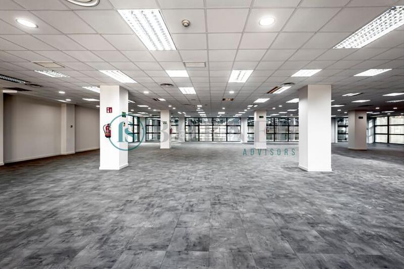 Foto 84d3b068-d943-4f85-a54e-b38cac914269. Alquiler oficina manoteras, 32 b planta 5 completa en Madrid