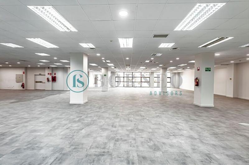 Foto 410e118f-018e-4989-bf7c-6a6b397a63a2. Location bureau dans Virgen del Cortijo-Manoteras Madrid