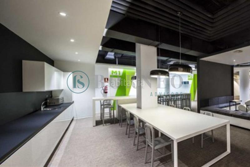 Foto bcd8e4b1-2804-48f9-ad94-045596231811. Miete büro in Corralejos-Campo de las Naciones Madrid