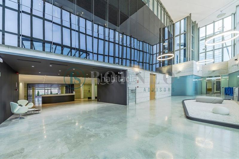 Foto 6b5d24f6-1411-4131-8ab8-adacc8c0943c. Rent office space in Corralejos-Campo de las Naciones Madrid