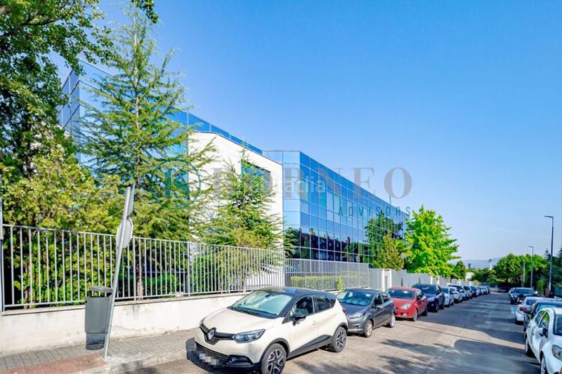 Foto 95cd9c36-c693-4f2d-bf32-ea615d1c8c56. Affitto ufficio in Pinar de las Rozas Rozas de Madrid (Las)