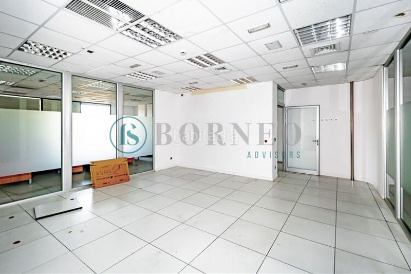 Foto f7d9a4c2-3b8d-4556-bbfd-7ce060490950. Miete büro in Pinar de las Rozas Rozas de Madrid (Las)
