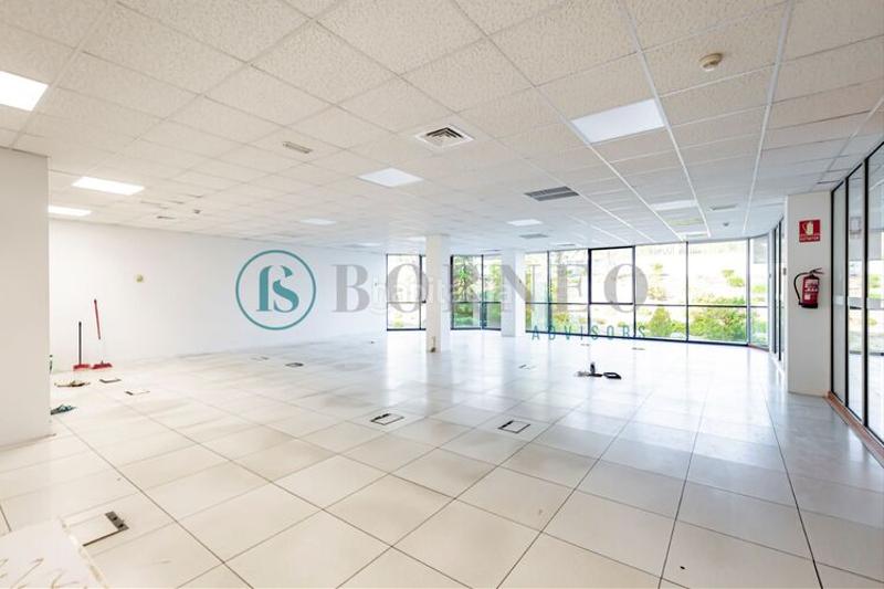 Foto eee0dc3a-f8d5-4554-83a4-0365cfd75b24. Miete büro in Pinar de las Rozas Rozas de Madrid (Las)