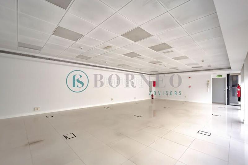 Foto cf87a14e-8605-4f35-b223-bd9b2dc88f02. Location bureau dans Simancas Madrid