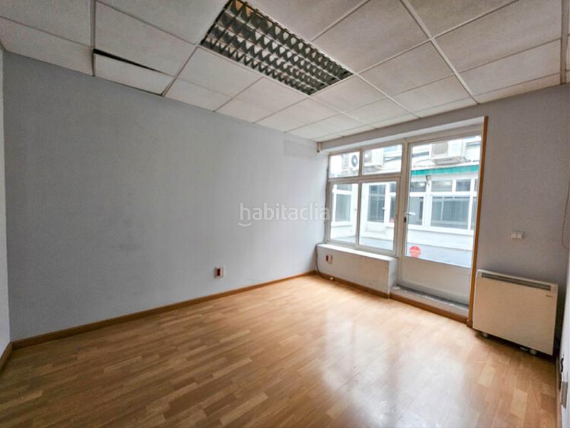 Foto ae6b226e-dda3-40dd-9910-3dd260fc120a. Location bureau dans Ciudad Jardín Madrid