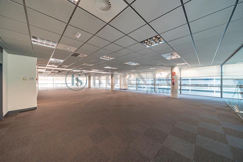 Foto e8a5ce68-69f7-464b-bed9-62332f5319c1. Miete büro in Simancas Madrid