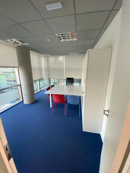 Foto 0d1c9787-cd83-46da-be2b-67edda7d8622. Location bureau dans Simancas Madrid