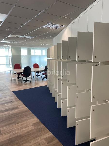 Foto a3ea1627-5f00-4386-8afb-ae5903ac2b08. Miete büro in Simancas Madrid