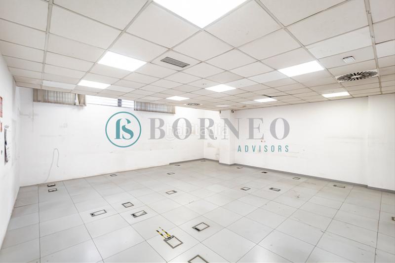 Foto bc1940c5-4317-4a5f-9faf-b8bcbcfdc50d. Rent office space in Los Rosales Madrid