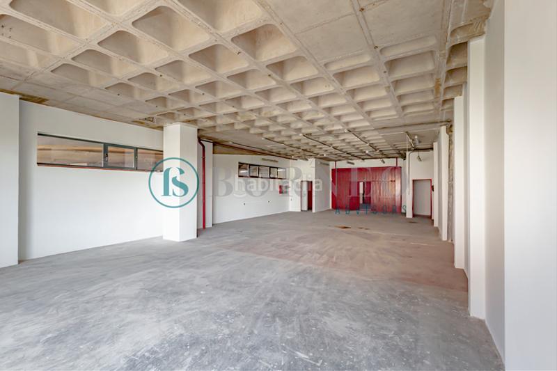 Foto 1ea8b061-5a24-4c00-8fa2-b08ede486da3. Lloguer oficina a Los Rosales Madrid