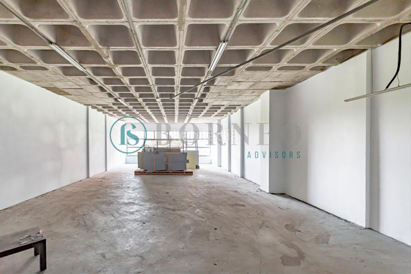 Foto 485cafad-9b1a-410d-b4cb-4e52172a1f12. Lloguer oficina a Los Rosales Madrid