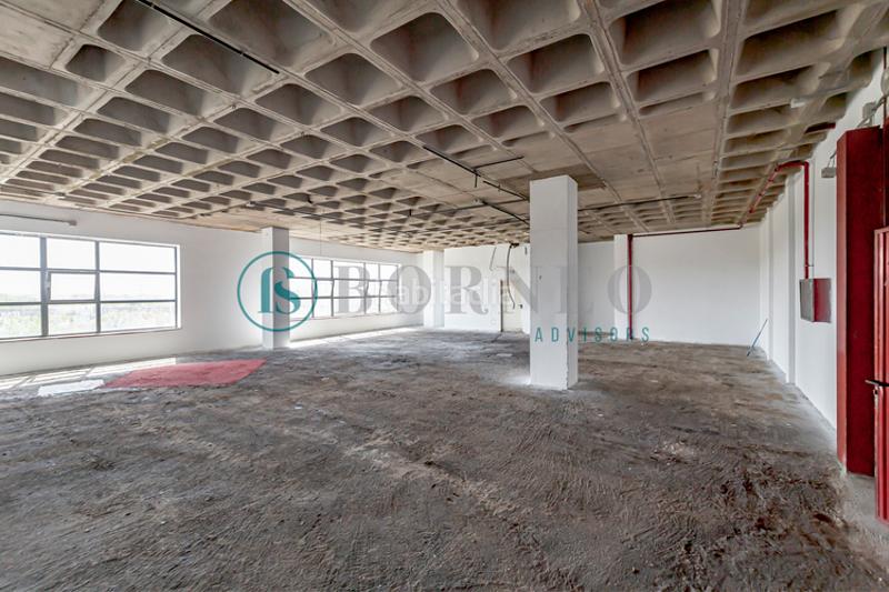 Foto 79adddeb-e726-456f-86a1-7f63219ce7a0. Lloguer oficina a Los Rosales Madrid