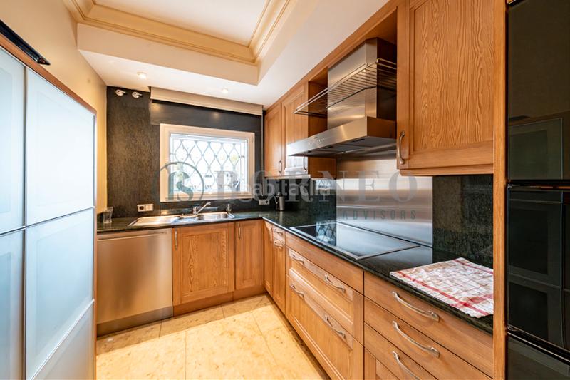 Foto e92a00a9-1c7a-41a8-ad1e-1d41e6251bc4. Alquiler piso edificio completo en El Viso Madrid
