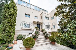 Location Appartement à El Viso. Edificio completo