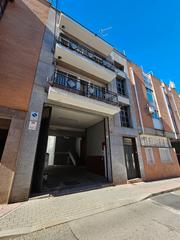 Oficina en Almenara-Ventilla. Edificio completo