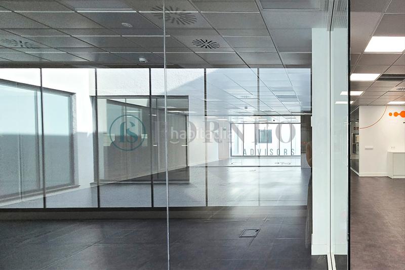 Foto c1851503-f2f9-4283-9265-d04fd3c9f2ae. Miete büro in Nueva España Madrid