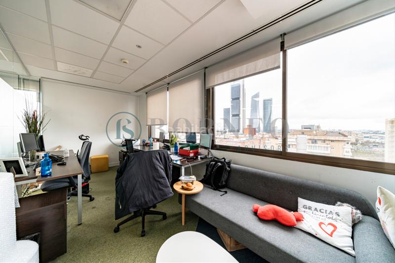 Foto 14f85a7b-8c63-4d47-9baf-c05fb744fd63. Location bureau dans Castilla Madrid