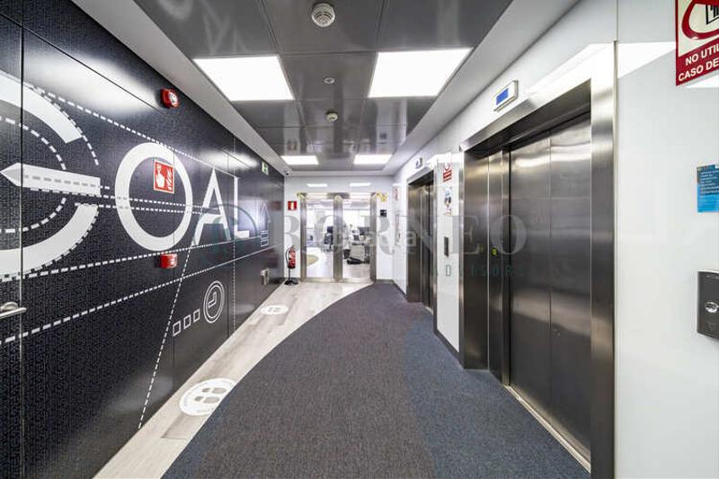 Foto 8bbaa4c7-1819-42f7-a4cc-9702663bafcb. Rent office space in Castilla Madrid