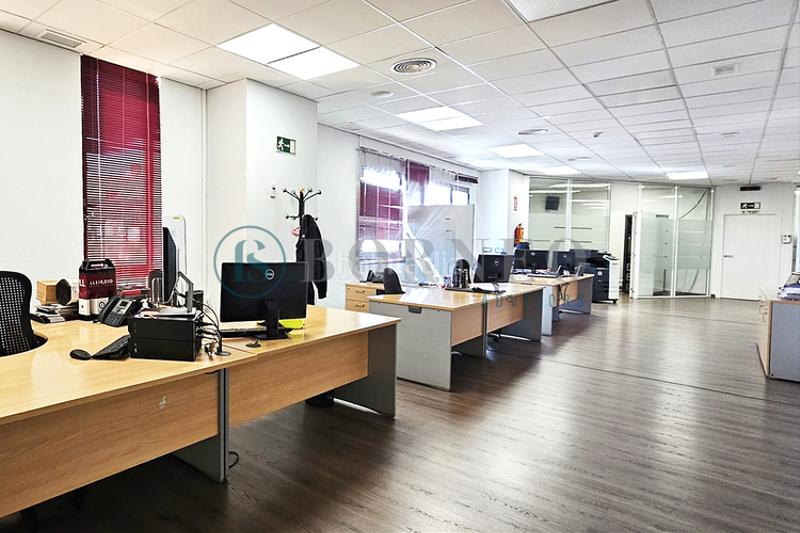 Foto a91b7980-011a-4142-91cf-e8bf61868e7e. Büro in Simancas Madrid