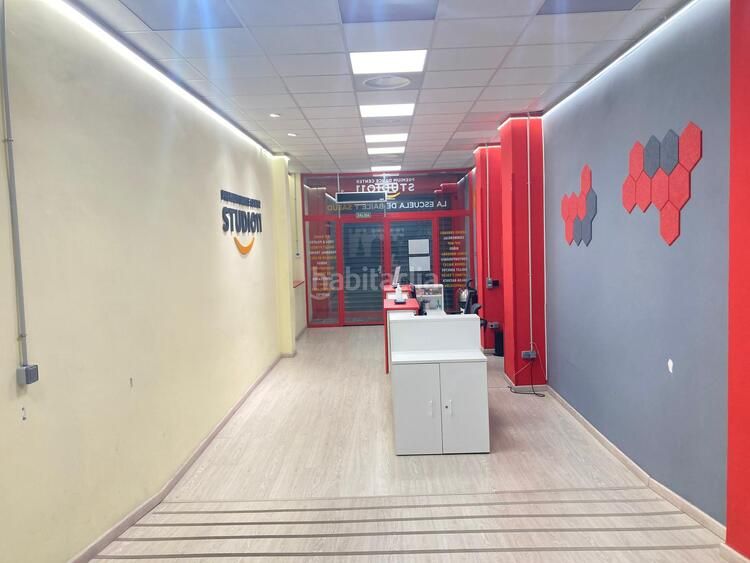 Foto 094cb85a-9d5e-4f93-bf66-f57be8025210. Rent business premise in Castilla Madrid