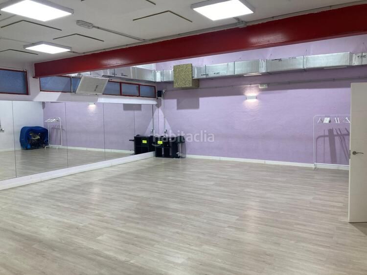 Foto f0d9e8ac-737d-4663-8e59-49c5086bb7e5. Rent business premise in Castilla Madrid