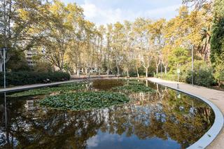 Appartement  Carrer del mestre nicolau. Propiedad con terraza en turó park