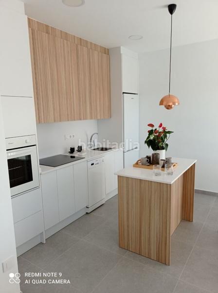 Foto 89d38b84-3557-494c-9884-734b387339b7. Chalet mit pool in Centro Alcázares (Los)