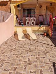 Casa adosada en Roda. Adosado de lujo con piscina y garaje cerrado  con bonitas vistas
