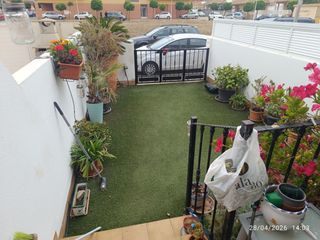 Casa adosada en El Algar. Bonito duplex de 2 dormitorios y 2 baños con solarium y piscina