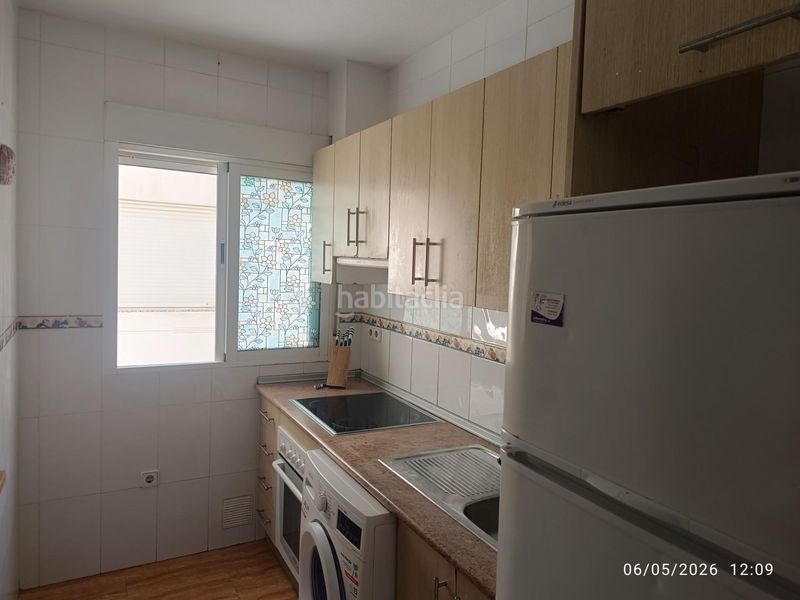 Foto a148eb87-8e9a-4e27-9cd1-c591d9871055. Apartament amb aparcament a Centro Alcázares (Los)