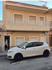 Apartament a Centro. Pisazo buen estado  de 3d cerca de la playa entre  narejos y alc