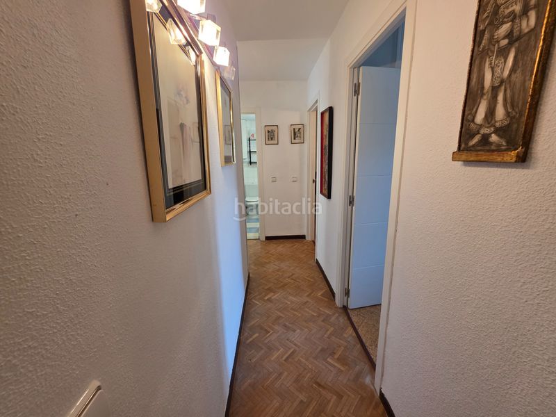 Foto 454957a7-d375-4209-83a6-49e2708b6d59. Pis amb calefacció aparcament a Jerónimos Madrid